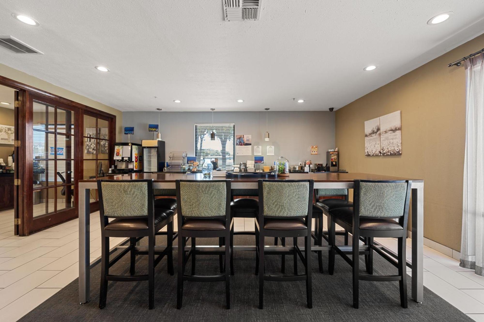 Days Inn By Wyndham Round Rock Buitenkant foto
