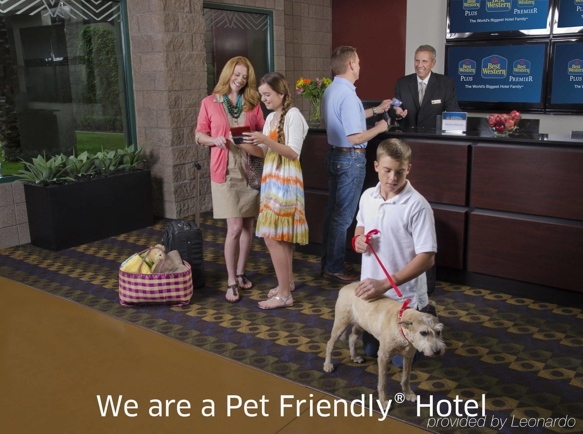 Days Inn By Wyndham Round Rock Buitenkant foto